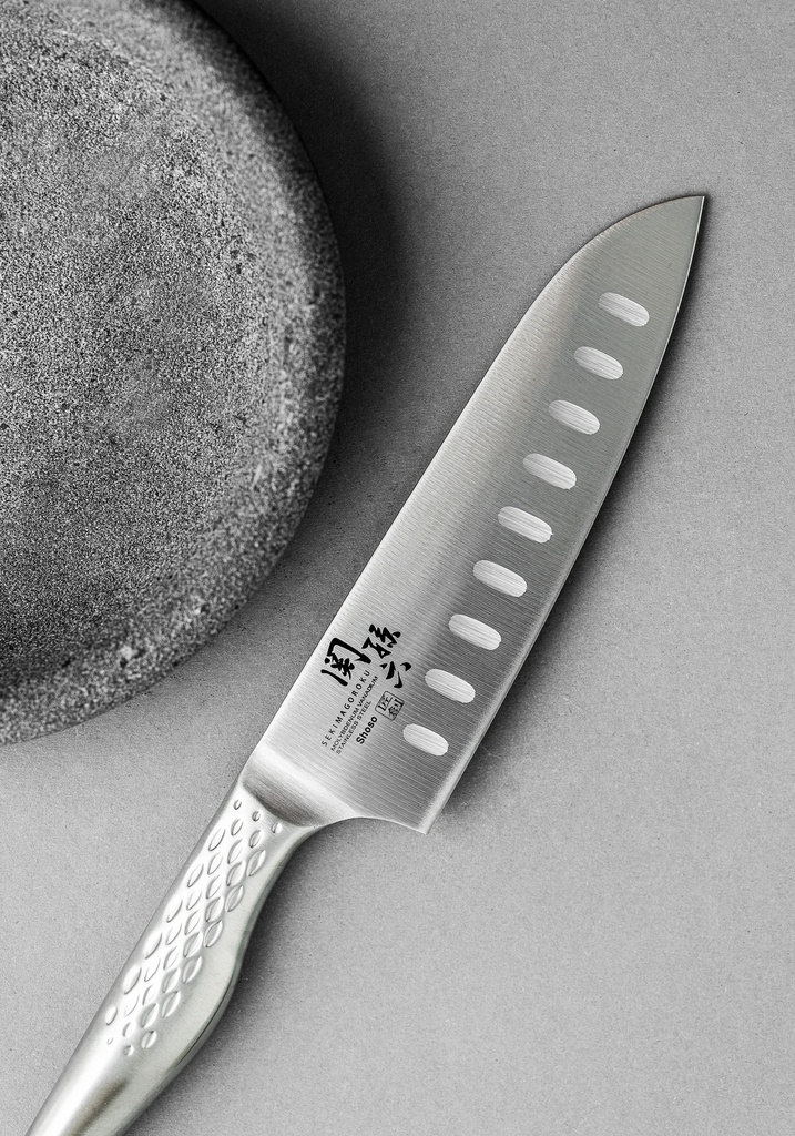 CUCHILLO KAI SHOSO SANTOKU ALVEOLADO 16,5CM