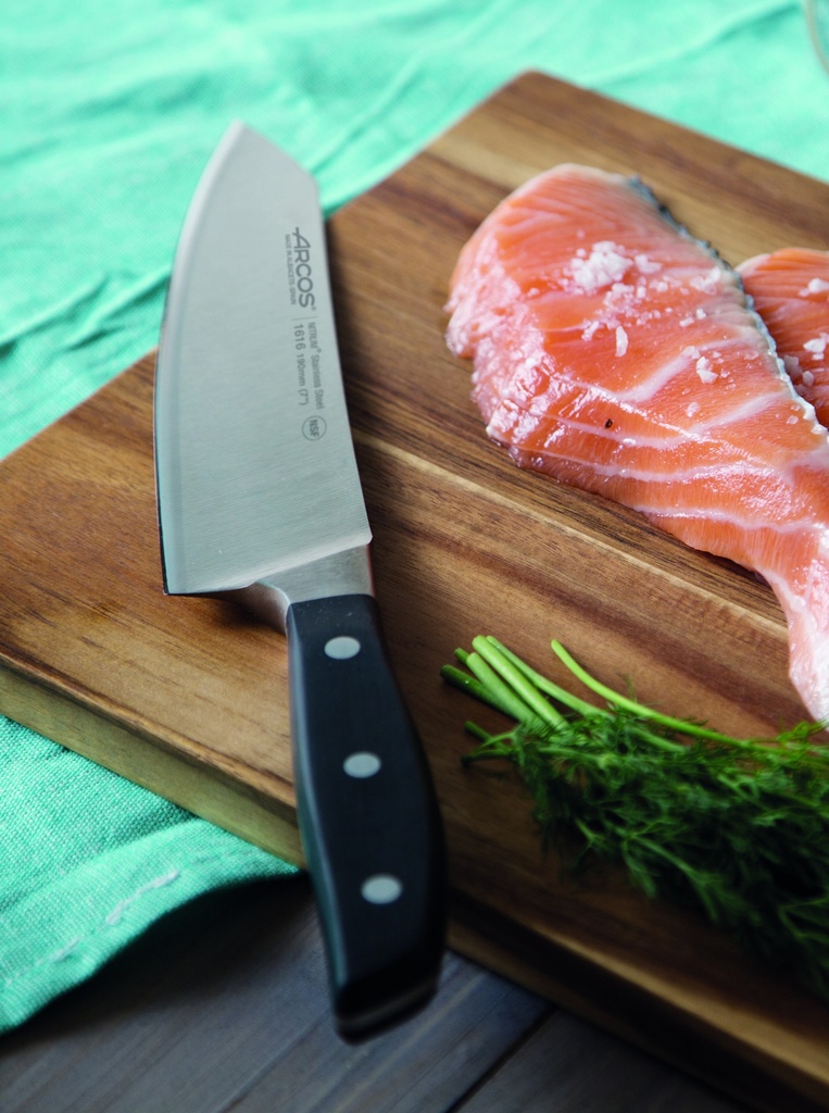 CUCHILLO SANTOKU 190MM SERIE MANHATTAN
